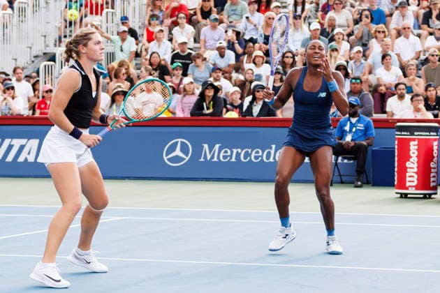 August 8, 2026, Toronto, On, Canada: Coco Gauff of the United States, right, reacts after missing a her return in a doubles match with her teammate Caty McNally of the United States against Katerina Siniakova of Czechia and Shuai Zhang of China during National Bank Open tennis action in Toronto, on Saturday, Aug. 8, 2026. Canada News - August 8, 2026  - ZUMAc35_ 20260808_zaf_c35_084 Copyright: xKeitoxNewmanx