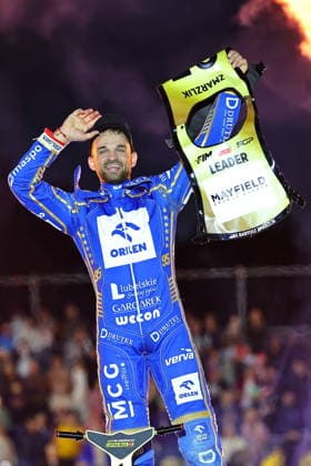 08.08.2026 RYGA (LOTWA) - BIKERNIEKI SPEEDWAY STADIUM, ZUZEL (SPEEDWAY), INDYWIDUALNE MISTRZOSTWA SWIATA (FIM SPEEDWAY World Championship, WM, Weltmeisterschaft GRAND PRIX 2026) - DEWALT FIM SPEEDWAY GRAND PRIX OF LATVIA - RIGA; RUNDA 8 NZ BARTOSZ ZMARZLIK - RADOSC WYGRANA FOTO PAWEL WILCZYNSKI CYFRASPORT NEWSPIX.PL --- newspix.pl 