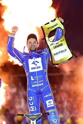 08.08.2026 RYGA (LOTWA) - BIKERNIEKI SPEEDWAY STADIUM, ZUZEL (SPEEDWAY), INDYWIDUALNE MISTRZOSTWA SWIATA (FIM SPEEDWAY World Championship, WM, Weltmeisterschaft GRAND PRIX 2026) - DEWALT FIM SPEEDWAY GRAND PRIX OF LATVIA - RIGA; RUNDA 8 NZ BARTOSZ ZMARZLIK - RADOSC WYGRANA FOTO PAWEL WILCZYNSKI CYFRASPORT NEWSPIX.PL --- newspix.pl 