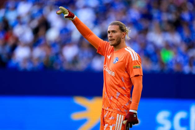 GELSENKIRCHEN, GERMANY - AUGUST 8: FC Schalke 04 goalkeeper Loris Karius gestures during the pre-season friendly match between FC Schalke 04 and Atalanta BC at the Veltins-Arena on August 8, 2026 in Gelsenkirchen, Germany.  Copyright: xRenexNijhuis MBxMediax