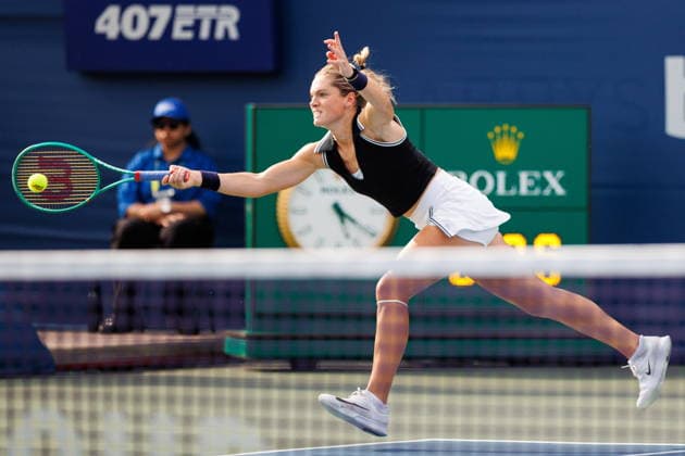 August 8, 2026, Toronto, On, Canada: Caty McNally of the United States returns the ball in her doubles match with teammate Coco Gauff of the United States against Katerina Siniakova of Czechia and Shuai Zhang of China during National Bank Open tennis action in Toronto, on Saturday, Aug. 8, 2026. Canada News - August 8, 2026  - ZUMAc35_ 20260808_zaf_c35_093 Copyright: xKeitoxNewmanx