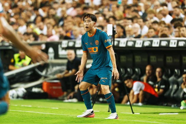 Ryunosuke Sato (Valencia), AUGUST 8, 2026 - Football Soccer : Spanish Pre season Trofeo Naranja match between Valencia CF - Newcastle United FC at the Estadio Mestalla in Valencia, Spain. Noxthirdxpartyxsales  aflo_340416028 MutsuxKawamorix
