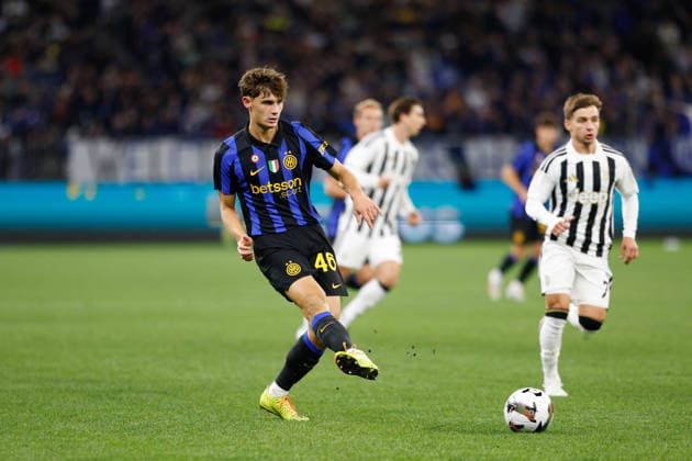 SOCCER JUVENTUS INTER, Inters Leonardo Bovio 46 makes a pass during the soccer exhibition match between Juventus and Inter Milan at Optus Stadium in Perth, Saturday, August, 8, 2026. ( NO ARCHIVING PERTH WESTERN AUSTRALIA AUSTRALIA  Copyright: xINGOxBURKHARDTx 20260809114443173945