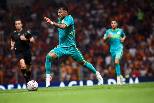 Galatasaray vs Villarreal CF friendly match Alberto Moleiro of Villarreal CF in action during the match. Galatasaray and Villarreal CF faced each other during friendly match. The match took place Ali Sami Yen Rams Park Stadium on August 8th, 2026. Istanbul Istanbul Turkey Copyright: xBurakxBasturkx