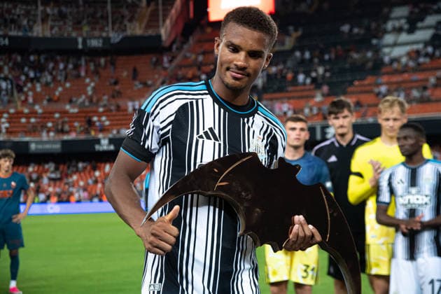 ESP: Valencia CF v Newcastle CF Pre Season match 2026 2027 Malick Thiaw of Newcastle during Pre Season match between Valencia CF VS Newcastle played at Estadio Mestalla, Valencia on August 08, 2026 Valencia, Spain. Valencia Spain Football *** ESP Valencia CF vs. Newcastle CF, 2026–2027 Preseason Match: Malick Thiaw of Newcastle during the preseason match between Valencia CF and Newcastle played at Estadio Mestalla, Valencia, on August 8, 2026. Valencia, Spain. Valencia, Spain. Soccer Copyright: xLeopoldxSoglox