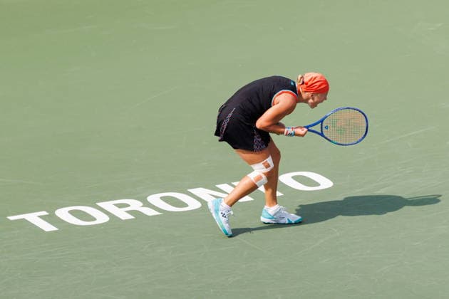 August 8, 2026, Toronto, On, Canada: Russia s Diana Shnaider reacts while playing Jessica Pegula of the United States during round of 16 National Bank Open tennis action in Toronto on Aug. 8, 2026. Canada News - August 8, 2026  - ZUMAc35_ 20260808_zaf_c35_109 Copyright: xKeitoxNewmanx