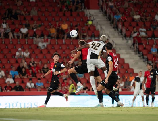 ESP: RCD Mallorca vs Elversberg Pre Season match 2026 2027 David Mokwa of Elversberg during Pre Season match between RCD Mallorca and Elversberg played at Estadio de Son Moix, on August 08, 2026 Palma de Mallorca, Spain. Palma de Mallorca Spain Football *** ESP RCD Mallorca vs. Elversberg, 2026–2027 Preseason Match: David Mokwa of Elversberg during the preseason match between RCD Mallorca and Elversberg, played at Estadio de Son Moix on August 8, 2026, in Palma de Mallorca, Spain. Palma de Mallorca, Spain. Soccer Copyright: xNandoxTorresx