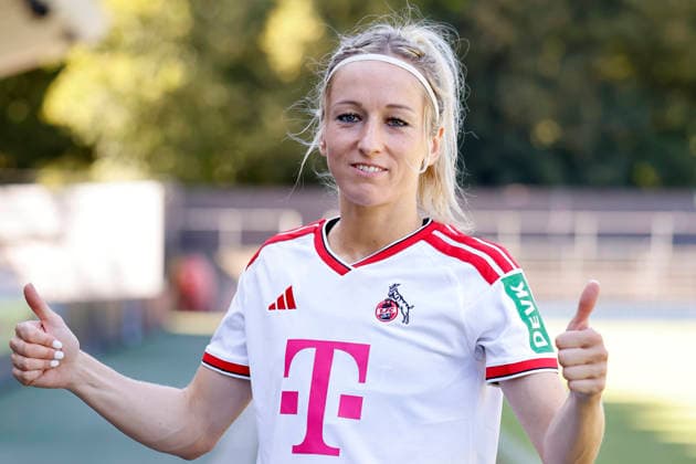Fußballspielerin Kathrin Kathy Hendrich (Abwehr) beim Testspiel zwischen der 1. Frauen-Mannschaft des 1. FC Köln und dem FC Twente Enschede (NED) im Franz-Kremer-Stadion. (Endstand 5:1) Köln, 08.08.2026 NRW Deutschland *** Soccer player Kathrin Kathy Hendrich, defender, during the friendly match between the 1. FC Köln Women s Team and FC Twente Enschede (NED) at Franz Kremer Stadium. Final score: 5–1 for Köln, August 8, 2026, North Rhine-Westphalia, Germany Copyright: xChristophxHardtx