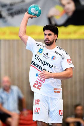 Altensteig: SCup - 26 27 - HC Erlangen - TVB Stuttgart Eloy Morante Maldonado (HC Erlangen) Altensteig Eichwaldhalle Baden-Württemberg Deutschland *** Altensteig SCup 26 27 HC Erlangen TVB Stuttgart Eloy Morante Maldonado HC Erlangen Altensteig Eichwaldhalle Baden-Württemberg Germany