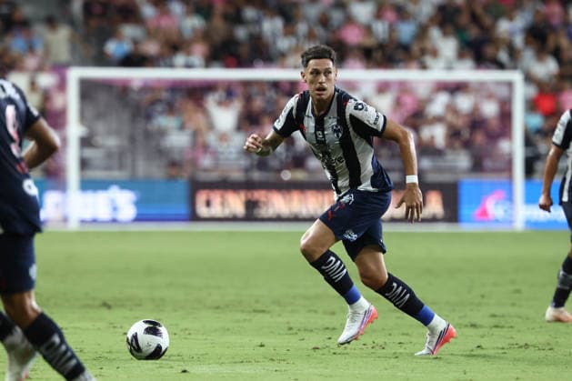 MIAMI, FL - AUGUST 08: Monterrey forward German Berterame (7) controls the ball in the first half during the match between CF Monterrey and Inter Miami on Saturday, August 8, 2026 at NU Stadium in Miami, FL (Photo by Peter Joneleit Icon Sportswire) SOCCER: AUG 08 Leagues Cup Miami vs Monterrey EDITORIAL USE ONLY Icon260808045