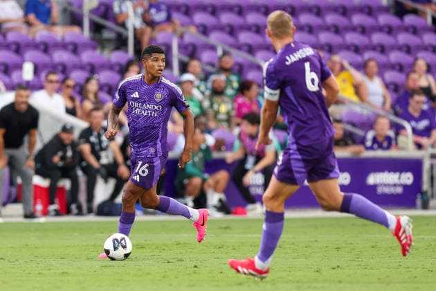August 8, 2026, Orlando, Florida, USA: Orlando City SC midfielder WILDER CARTAGENA (16) controls the ball against Leon. Orlando City SC hosted Leon in a Leagues Cup march at Inter.Co Stadium in Orlando, FL. Orlando USA - ZUMAm299 20260808_znp_m299_007 Copyright: xTaylorxMcFeex