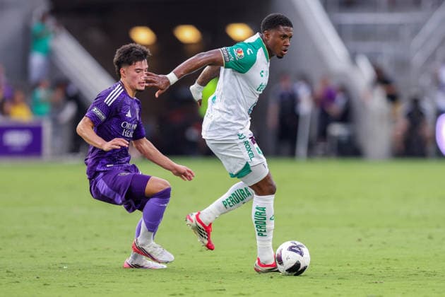 August 8, 2026, Orlando, Florida, USA: LeoÂ³n defender JUAN GUEVARA (3) works the ball against Orlando City SC. Orlando City SC hosted Leon in a Leagues Cup march at Inter.Co Stadium in Orlando, FL. Soccer 2026: Leon 2:1 Orlando City SC  - ZUMAm299 20260808_znp_m299_009 Copyright: xTaylorxMcFeex