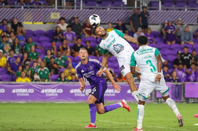 August 8, 2026, Orlando, Florida, USA: LeoÂ³n defender SEBASTIAN VEGAS (5) clears the ball during a match against Orlando City SC. Orlando City SC hosted Leon in a Leagues Cup march at Inter.Co Stadium in Orlando, FL. Orlando USA - ZUMAm299 20260808_znp_m299_024 Copyright: xTaylorxMcFeex