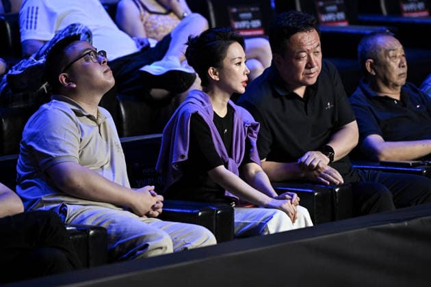TAIYUAN, CHINA - AUGUST 08: Pan Xiaoting watches the match between Ding Junhui of China and David Gilbert of England on day 1 of the 2026 World Snooker Tour China Open at Taiyuan Binhe Sports Center on August 8, 2026 in Taiyuan, Shanxi Province of China.  Copyright: xChinaxNewsxServicex 111658816637