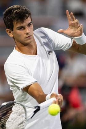 MONTREAL, QC - AUGUST 08: Raphael Jodar from Spain returns the ball against Jiri Lehecka from Czeckia during their singles Round of 16 match on day seven of the ATP, Tennis Herren 1000 National Bank Open presented by Rogers at Stade IGA on August 8, 2026 in Montreal, Quebec, Canada. (Photo by Vincent Ethier Icon Sportswire) TENNIS: AUG 08 National Bank Open EDITORIAL USE ONLY Icon2608082287