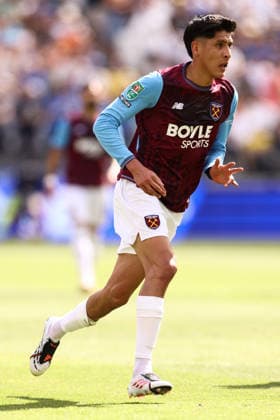 West Ham United v Portsmouth 08 August 2026, London - Carabao Cup - First Round - West Ham United v Portsmouth - Edson Alvarez of West Ham United - Photo: Jacques Feeney Offside. London UK *** West Ham United gegen Portsmouth, 8. August 2026, London, Carabao Cup, 1. Runde: West Ham United gegen Portsmouth. Edson Alvarez von West Ham United. Foto: Jacques Feeney. Abseits. London, Großbritannien  Copyright: xJacquesxFeeneyx xOffsidexOffside