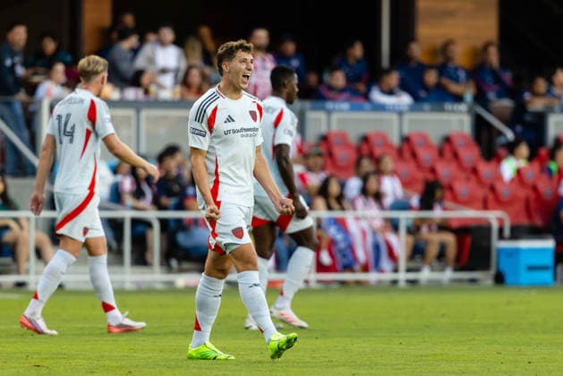 SAN JOSE, CA - AUGUST 08: Logan Farrington 23 of FC Dallas celebrates a goal in the second half of a Leagues Cup Phase One match against Chivas de Guadalajara on August 8, 2026 at PayPal Park in San Jose, CA. (Photo by Matthew Huang Icon Sportswire) SOCCER: AUG 08 Leagues Cup Chivas de Guadalajara vs Dallas EDITORIAL USE ONLY Icon260808011
