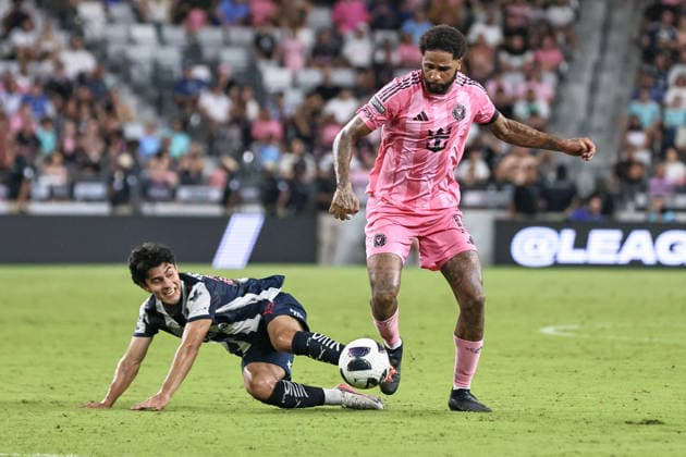 August 8, 2026, Miami, Florida, USA: JORGE RODRIGUEZ (20) of Monterrey and MICAEL DOS SANTOS (16) of Inter Miami CF battle for the ball during a 2026 Leagues Cup soccer match between Inter Miami CF and Monterrey Soccer 2026: Inter Miami CF 1:2 Monterrey.  - ZUMAa257 20260808_zsp_a257_010 Copyright: xChrisxArjoonx