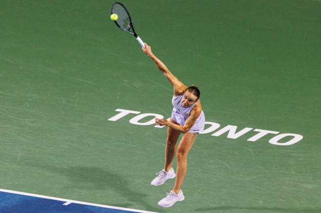 August 8, 2026, Toronto, On, Canada: Elina Svitolina of Ukraine serves the ball to Amanda Anisimova of the United States during round of 16 National Bank Open Tennis action in Toronto, on Saturday, Aug. 8, 2026. Canada News - August 8, 2026  - ZUMAc35_ 20260808_zaf_c35_178 Copyright: xKeitoxNewmanx