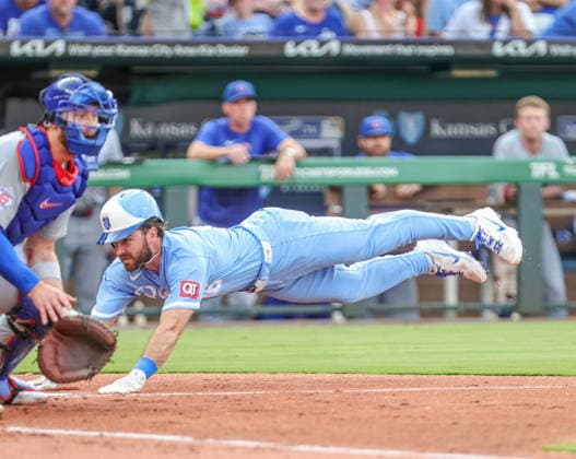 AUG 08, 2026: Kansas City Royals outfielder John Rave (16) dives at home plate and scores in the 2nd inning against the Chicago Cubs at Kauffman Stadium Kansas City, MO. CSM Kansas City United States - ZUMAc04_ 20260808_zma_c04_412 Copyright: xRomanxPunox