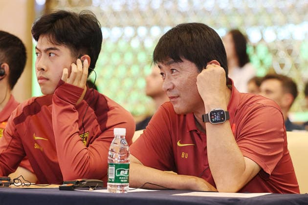 SHANGHAI, CHINA - AUGUST 08: Bin Ukishima (R), head coach of China U17, U 17 Men s national team, Nationalteam shares his experience during 2026 Shanghai Future Star Cup Panel on August 8, 2026 in Shanghai, China.  Copyright: xVCGx 111658834006