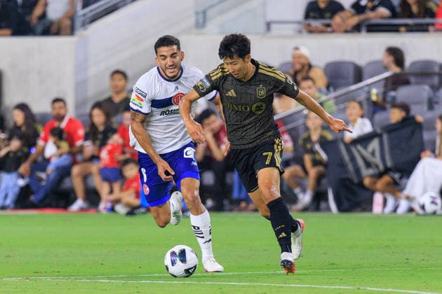 August 8, 2026, Los Angeles, California, USA: Son Heung-Min 7 of the Los Angeles Football Club is challenged by Andres Pereira 6 of the Toluca F.C. during the Leagues Cup game on Saturday August 8, 2026 at the BMO Stadium in Los Angeles, California. JAVIER ROJAS PI LAFC Vs. Toluca FC  - ZUMAp124 20260808_zaa_p124_006 Copyright: xJavierxRojasx