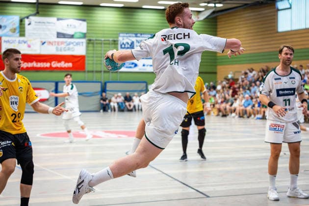 08.08.2026, xovx, Handball Lindencup, HSG Wetzlar - HSC 2000 Coburg v.l. Leonards Valkovskis (HSC Coburg), Tomas Piroch (HSG Wetzlar), Petter Överby (HSG Wetzlar) Linden Stadthalle Hessen Deutschland (DE) *** August 8, 2026, xovx, Lindencup Handball Tournament, HSG Wetzlar vs. HSC 2000 Coburg; Leonards Valkovskis (HSC Coburg), Tomas Piroch (HSG Wetzlar), Petter Överby (HSG Wetzlar); Linden Stadthalle, Hesse, Germany, DE
