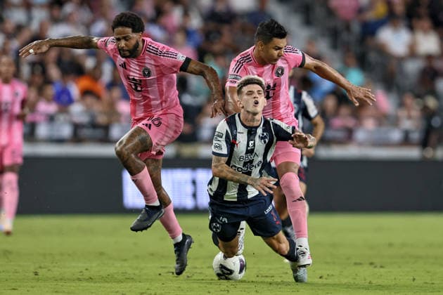 August 8, 2026, Miami, Florida, USA: MICAEL DOS SANTOS (16), CASEMIRO (5) of Inter Miami CF and IKER OCHOA (10) of Monterrey battle for a ball during a 2026 Leagues Cup soccer match between Inter Miami CF and Monterrey Soccer 2026: Inter Miami CF 1:2 Monterrey.  - ZUMAa257 20260808_zsp_a257_016 Copyright: xChrisxArjoonx