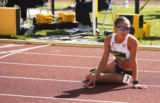 Leichtathletik, U20 WM in Eugene (260809) -- EUGENE, Aug. 9, 2026 -- Serena Di Fabio of Italy reacts after winning women s 5000m race walk final at the 2026 World U20 Athletics Championships in Eugene, Oregon, the United States, Aug. 8, 2026. ) (SP)U.S.-EUGENE-ATHLETICS-2026 WORLD U20 CHAMPIONSHIPS WuxXiaoling 