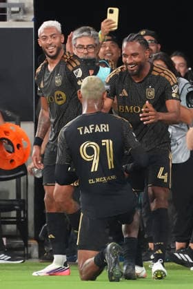 Los Angeles FC players celebrate a goal during a Leagues Cup match between Toluca and Los Angeles FC at BMO Stadium in Los Angeles, USA, 08 August 2026. Leagues Cup: Toluca vs Los Angeles FC !ACHTUNG: NUR REDAKTIONELLE NUTZUNG!  Copyright: xOmarxAlonsox AME7374 20260809-55021103677_1