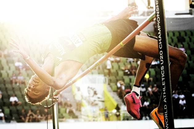 Leichtathletik, U20 WM in Eugene #3 (260809) -- EUGENE, Aug. 9, 2026 -- Younes Ayachi of Algeria competes during the men s high jump at the 2026 World U20 Athletics Championships in Eugene, Oregon, the United States, Aug. 8, 2026. ) (SP)U.S.-EUGENE-ATHLETICS-2026 WORLD U20 CHAMPIONSHIPS WuxXiaoling 