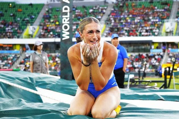 Leichtathletik, U20 WM in Eugene #3 (260809) -- EUGENE, Aug. 9, 2026 -- Nicole Krutilova of the Czech Republic reacts during the women s pole vault at the 2026 World U20 Athletics Championships in Eugene, Oregon, the United States, Aug. 8, 2026. ) (SP)U.S.-EUGENE-ATHLETICS-2026 WORLD U20 CHAMPIONSHIPS WuxXiaoling 