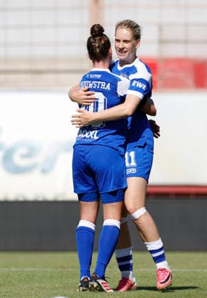 09.08.2026, Hänsch-Arena, Meppen, GER, 2. Frauen-Bundesliga: SV Meppen vs TSG Hoffenheim II, Chantal Schouwstra (SV Meppen 20) und Lotte Masseling (SV Meppen 11) jubeln nach dem 2:0 DFL REGULATIONS PROHIBIT ANY USE OF PHOTOGRAPHS AS IMAGE SEQUENCES AND OR QUASI-VIDEO. Meppen Niedersachsen Hänsch-Arena *** August 9, 2026, Hänsch Arena, Meppen, GER, Women s Bundesliga SV Meppen vs. TSG Hoffenheim II, Chantal Schouwstra (SV Meppen 20) and Lotte Masseling (SV Meppen 11) celebrate after the 2–0 win. DFL REGULATIONS PROHIBIT ANY USE OF PHOTOGRAPHS AS IMAGE SEQUENCES AND OR QUASI-VIDEO. Meppen, Lower Saxony, Hänsch Arena