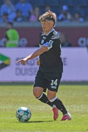 Thorben Deters ( SV Meppen 1912, 14 ). GER, MSV Duisburg vs SV Meppen 1912, Fussball, 3. Liga, 1. Spieltag, Spielzeit 2026 2027, 08.08.2026 DFL DFB REGULATIONS PROHIBIT ANY USE OF PHOTOGRAPHS AS IMAGE SEQUENCES AND OR QUASI-VIDEO GER, MSV Duisburg vs SV Meppen 1912, Fussball, 3. Liga, 1. Spieltag, Spielzeit 2026 2027, 08.08.2026 Duisburg *** Thorben Deters, SV Meppen 1912, 14 GER, MSV Duisburg vs. SV Meppen 1912, Soccer, 3rd Division, Matchday 1, 2026–2027 Season, August 8, 2026 DFL DFB regulations prohibit any use of photographs as image sequences and or quasi-video GER, MSV Duisburg vs. SV Meppen 1912, Soccer, 3rd Division, Matchday 1, 2026–2027 season, August 8, 2026, Duisburg Copyright: xEibner-Pressefoto ThomasxThienelx EP_TTL