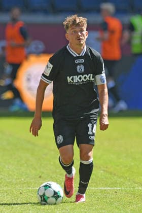 Thorben Deters ( SV Meppen 1912, 14 ). GER, MSV Duisburg vs SV Meppen 1912, Fussball, 3. Liga, 1. Spieltag, Spielzeit 2026 2027, 08.08.2026 DFL DFB REGULATIONS PROHIBIT ANY USE OF PHOTOGRAPHS AS IMAGE SEQUENCES AND OR QUASI-VIDEO GER, MSV Duisburg vs SV Meppen 1912, Fussball, 3. Liga, 1. Spieltag, Spielzeit 2026 2027, 08.08.2026 Duisburg *** Thorben Deters, SV Meppen 1912, 14 GER, MSV Duisburg vs. SV Meppen 1912, Soccer, 3rd Division, Matchday 1, 2026–2027 Season, August 8, 2026 DFL DFB regulations prohibit any use of photographs as image sequences and or quasi-video GER, MSV Duisburg vs. SV Meppen 1912, Soccer, 3rd Division, Matchday 1, 2026–2027 season, August 8, 2026, Duisburg Copyright: xEibner-Pressefoto ThomasxThienelx EP_TTL