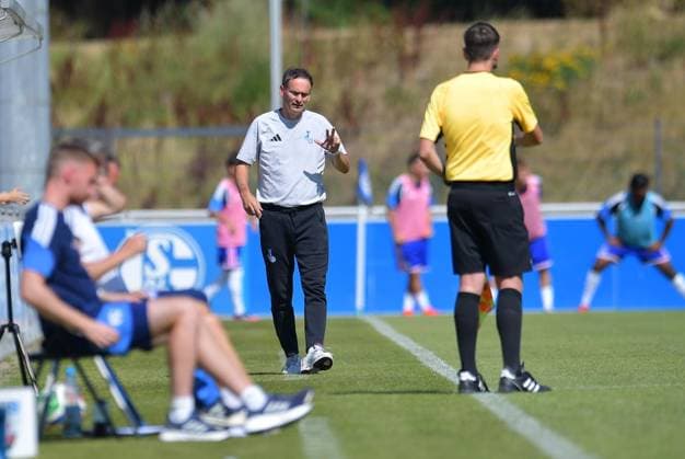 Schalke 04 U19 - MSV Duisburg U19 ** NUR FÜR REDAKTIONELLE ZWECKE ** EDITORIAL USE ONLY **<p>Fußball U19 DFB-Nachwuchsliga - Vorrunde Gruppe H 1.SPIELTAG: Schalke 04 U19 - MSV Duisburg U19 am 09.08.2026 im Parkstadion in Gelsenkirchen Florian Schnorrenberg ( Trainer MSV Duisburg U19 ) Deutschland Nordrhein-Westfalen Gelsenkirchen Copyright: ThorstenxTillmann *** Schalke 04 U19 vs. MSV Duisburg U19 ** FOR EDITORIAL PURPOSES ONLY ** EDITORIAL USE ONLY ** p Soccer U19 DFB Youth League Preliminary Round Group H Matchday 1 Schalke 04 U19 vs. MSV Duisburg U19 on August 9, 2026, at the Parkstadion in Gelsenkirchen Florian Schnorrenberg, Coach of MSV Duisburg U19, Germany, North Rhine-Westphalia Gelsenkirchen Copyright ThorstenxTillmann Copyright: ThorstenxTillmann doc872zve3i1na14h06q144i ,EDITORIAL USE ONLY