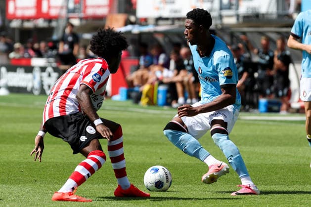 2026-08-09 Sparta Rotterdam v Feyenoord - Dutch Eredivisie ROTTERDAM, NETHERLANDS - AUGUST 9: Gaoussou Diarra of Feyenoord is challenged by Lushendry Martes of Sparta Rotterdam during the Dutch Eredivisie match between Sparta Rotterdam and Feyenoord at Sparta-stadion Het Kasteel on August 9, 2026 in Rotterdam, Netherlands. Rotterdam Sparta-stadion Het Kasteel Netherlands Content not available for redistribution in The Netherlands directly or indirectly through any third parties. Copyright: xHansxvanxderxValkx