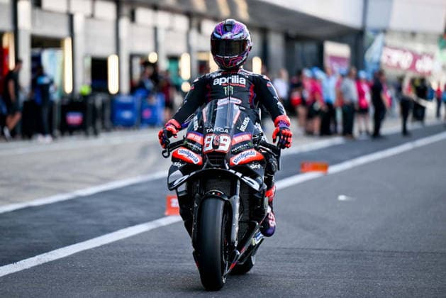 RECORD DATE NOT STATED 9th August 2026; Silverstone Circuit, Northamptonshire, England; 2026 MotoGP Grand Prix of Great Britain, Race Day; Jorge Martin of Aprilia Racing enters the pit lane after warmup SimonxWest