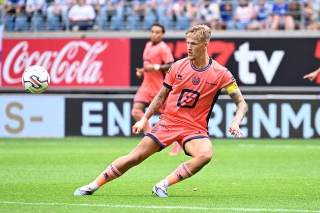 Mechelen s Fredrik Hammar pictured in action during a soccer match between KAA Gent and KV Mechelen, Sunday 09 August 2026 in Gent, on day 1 of the 2026-2027 Jupiler Pro League first division of the Belgian championship. MAARTENxSTRAETEMANS  x183010627x