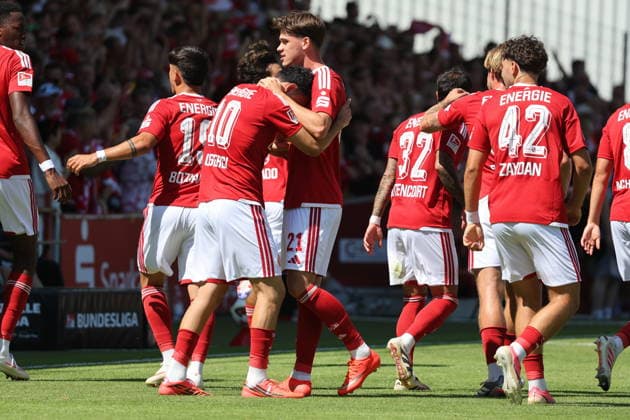 Cottbuser Torjubel Fussball 2. Bundesliga 2026 2027 FC Energie Cottbus - Hannover 96 *** Cottbus Goal Celebration: Soccer, 2. Bundesliga, 2026–2027, FC Energie Cottbus vs. Hannover 96