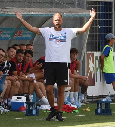 09.08.2026, xhbx, Fussball 3.Liga, TSG 1899 Hoffenheim U23 - Hansa Rostock v.l. Trainer Daniel Brinkmann (Hansa Rostock) (DFL DFB REGULATIONS PROHIBIT ANY USE OF PHOTOGRAPHS as IMAGE SEQUENCES and or QUASI-VIDEO) Hoffenheim *** August 9, 2026, xhbx, Soccer 3rd Division, TSG 1899 Hoffenheim U23 vs. Hansa Rostock; Coach Daniel Brinkmann, Hansa Rostock; DFL and DFB regulations prohibit any use of photographs as image sequences and or quasi-video; Hoffenheim