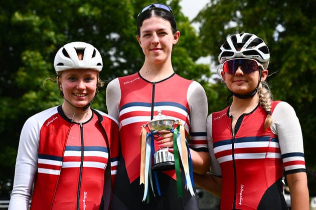 2026 Curlew Cup - 2026 British Cycling Lloyds Women s National Road Series Picture by Olly Hassell SWpix.com - 10 08 2026 - Cycling - 2026 British Cycling Lloyds Women™s National Road Series - 2026 Curlew Cup - Stamfordham, Northumberland, England - winner Nicola Quaye (360cycling) with teammates Ruby Blanc (360cycling) and Ruby Blanc (360cycling) Stamfordham England Copyright: x xSWpix.comx(t axPhotographyxHubxLtd)xOllyxHassell SWpix.comx SWP-3030-17910