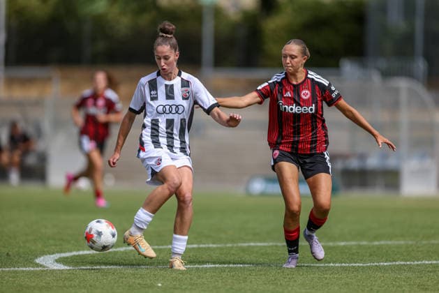 GER, Frankfurt, Eintracht Frankfurt II vs FC Ingolstadt, DFB, 2. Bundesliga, Fussball, Spielzeit 2026 2027, Stadion am Brentanobad, 2. Spieltag im Bild v.l.: Emma Kusch (FC Ingolstadt 04 9), Ronja Schaer (Eintracht Frankfurt Frauen II 13) DFB DFL REGULATIONS PROHIBIT ANY USE OF PHOTOGRAPHS AS IMAGE SEQUENCES AND OR QUASI-VIDEO, 09.08.2026 *** GER, Frankfurt, Eintracht Frankfurt II vs. FC Ingolstadt, DFB, 2. Bundesliga, Soccer, 2026–2027 Season, Stadion am Brentanobad, Matchday 2 in pictures (from left): Emma Kusch, FC Ingolstadt 04 9, Ronja Schaer, Eintracht Frankfurt Women II 13. DFB and DFL regulations prohibit any use of photographs as image sequences and or quasi-video. August 9, 2026 Copyright: HMBxMedia HendrikxHamelau