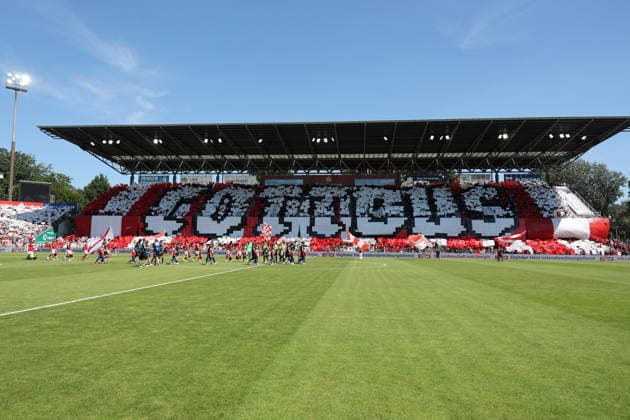 Choreografie der Energiefans Fussball 2. Bundesliga 2026 2027 FC Energie Cottbus - Hannover 96 *** Choreography by the Energie Fans: 2026–2027 2. Bundesliga Soccer Match: FC Energie Cottbus vs. Hannover 96