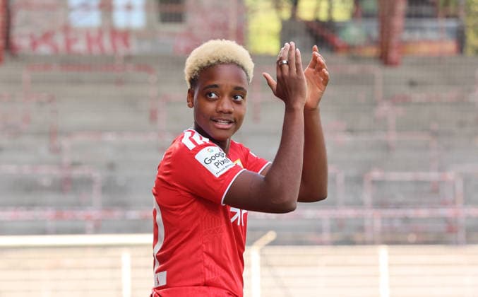 Naika Reissner bei der Mannschaftsvorstellung im Stadion an der Alten Försterei AF Sportstätte Fußball Fussball Testspiel Frauen Damen Bundesliga Saison 2026 2027 09.08.2026 1.FC Union Berlin FCU vs Inter Mailand DFL regulations prohibit any use of photographs as image sequences and or quasi-video *** Naika Reissner at the team presentation at the Stadion an der Alten Försterei AF Sports Facility Sports Soccer Women s Bundesliga Season 2026–2027 September 8, 2026 1. FC Union Berlin (FCU) vs. Inter Milan DFL regulations prohibit any use of photographs as image sequences and or quasi-video
