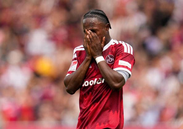 Mohamed Ali Zoma (1. FC Nuernberg, 23) reagiert nach einer vergebenen Chance. GER, 1. FC Nürnberg vs SG Dynamo Dresden, 2. Bundesliga, 1. Spieltag, Saison 2026-27, Max-Morlock-Stadion, Nürnberg, 09.08.2026 DFL REGULATIONS PROHIBIT ANY USE OF PHOTOGRAPHS AS IMAGE SEQUENCES AND OR QUASI-VIDEO Foto: HMB Media Scott W. Coleman Nürnberg Max-Morlock-Stadion Bayern GER Copyright: xScottxW.xColemanx