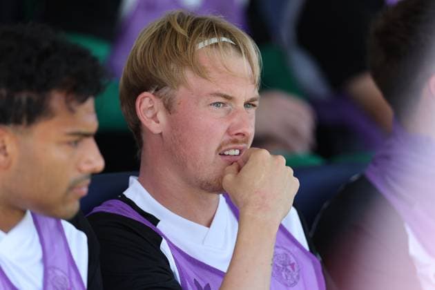 ZWOLLE - AFC Ajax Amsterdam midfielder Julian Brandt on the bench during the Eredivisie match between PEC Zwolle and Ajax at MAC3PARK stadium on August 8, 2026 in Zwolle, the Netherlands. (Photo by DeFodi Images) - *** ZWOLLE AFC Ajax Amsterdam midfielder Julian Brandt on the bench during the Eredivisie match between PEC Zwolle and Ajax at MAC3PARK Stadium on August 8, 2026, in Zwolle, the Netherlands. Photo by DeFodi Images