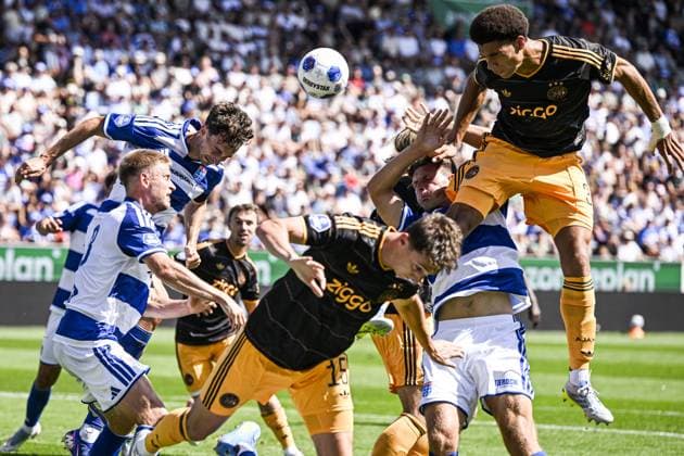 ZWOLLE - Aaron Bouwman of Ajax during the Dutch Eredivisie match between PEC Zwolle and AFC Ajax at the MAC3Park stadium on August 9, 2026 in Zwolle, the Netherlands. OLAF KRAAK ANP Eredivisie 2026 27 xVIxANPxSportx xxANPxIVx 565154005 originalFilename: 565154005.jpg