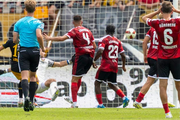 Mohamed Ali Zoma (1. FC Nürnberg) m. Goal scored, erzielt das Tor 2:0, zum celebrate the goal im 2. Bundesliga-Spiel zwischen dem 1. FC Nürnberg und Dynamo Dresden im Max-Morlock-Stadion, Nürnberg, Deutschland, am 9. August 2026. in action during the 2nd Bundesliga match between 1. FC Nuremberg and Dynamo Dresden at the Max-Morlock Stadium, Nuremberg, Germany, on August 9, 2026. DFB DFL REGULATIONS PROHIBIT ANY USE OF PHOTOGRAPHS AS IMAGE SEQUENCES AND OR QUASI-VIDEO, *** Mohamed Ali Zoma of 1. FC Nuremberg scores a goal, making the score 2–0, and celebrates the goal during the 2. Bundesliga match between 1. FC Nuremberg and Dynamo Dresden at the Max Morlock Stadium, Nuremberg, Germany, on August 9, 2026, in action during the 2nd Bundesliga match between 1 FC Nuremberg and Dynamo Dresden at the Max Morlock Stadium, Nuremberg, Germany, on August 9, 2026 DFB and DFL regulations prohibit any use of photographs as image sequences and or quasi-video, Copyright: HMBxMedia xHeikoxBecker