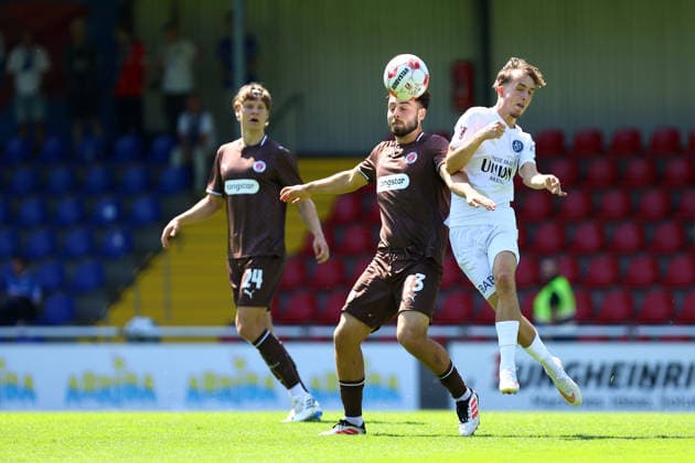23 Ammon Moser (FC St. Pauli U23), 11 Bastian Redecker (Bremer SV) Fußball I Herren I Regionalliga Nord I Saison 2026-2027 I 2. Spieltag I FC St. Pauli U23 - Bremer SV I 09.08.2026 I Edmund-Plambeck-Stadion *** 23 Ammon Moser, FC St. Pauli U23, 11 Bastian Redecker Bremer SV Men s Soccer I Regionalliga Nord I 2026–2027 Season I Matchday 2 I FC St. Pauli U23 vs. Bremer SV I August 9, 2026 I Edmund Plambeck Stadium